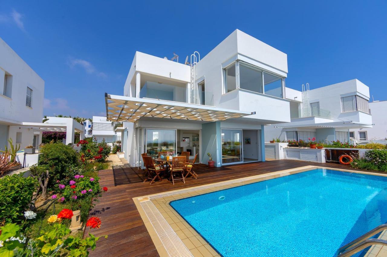 Protaras Beachfront Villa Alia 외부 사진