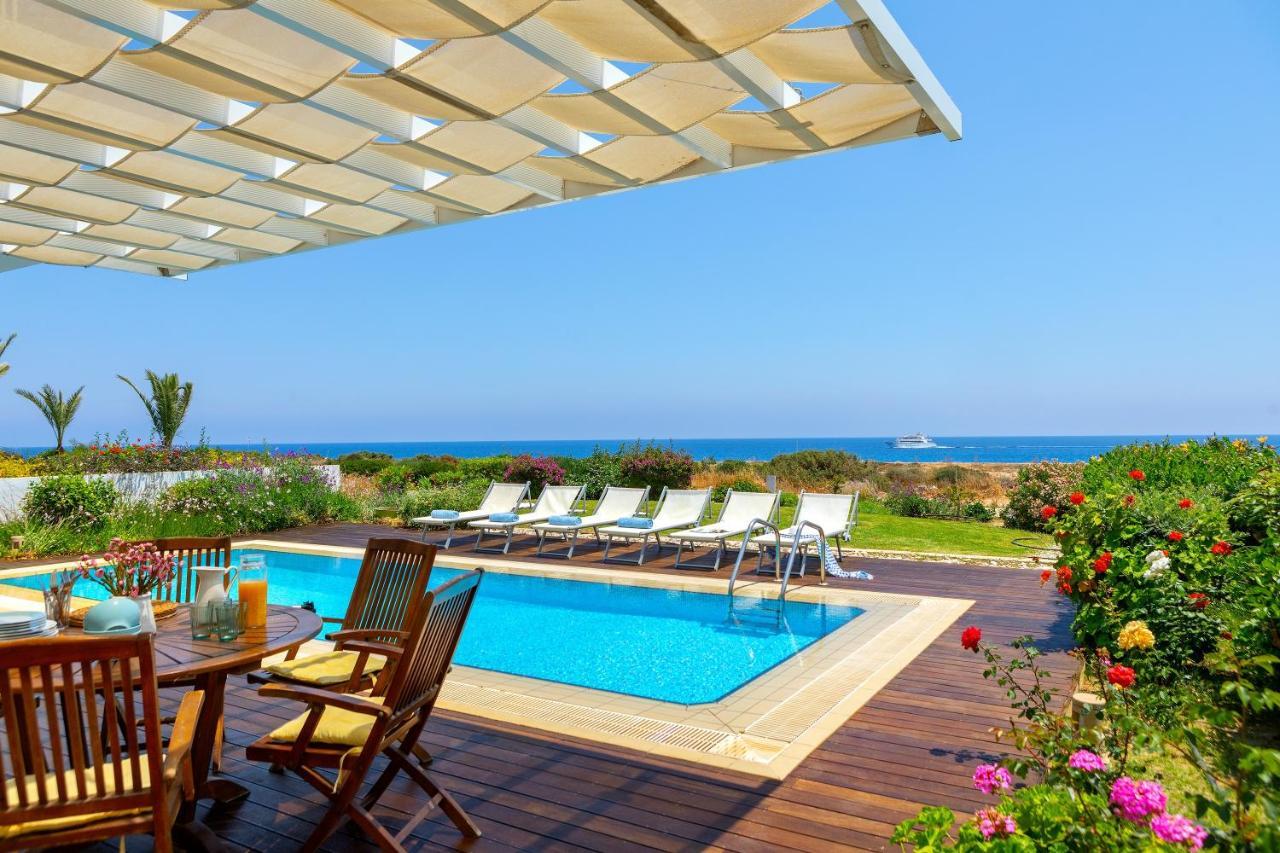 Protaras Beachfront Villa Alia 외부 사진