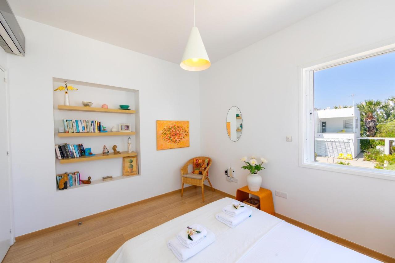 Protaras Beachfront Villa Alia 외부 사진