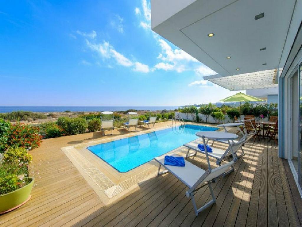 Protaras Beachfront Villa Alia 외부 사진